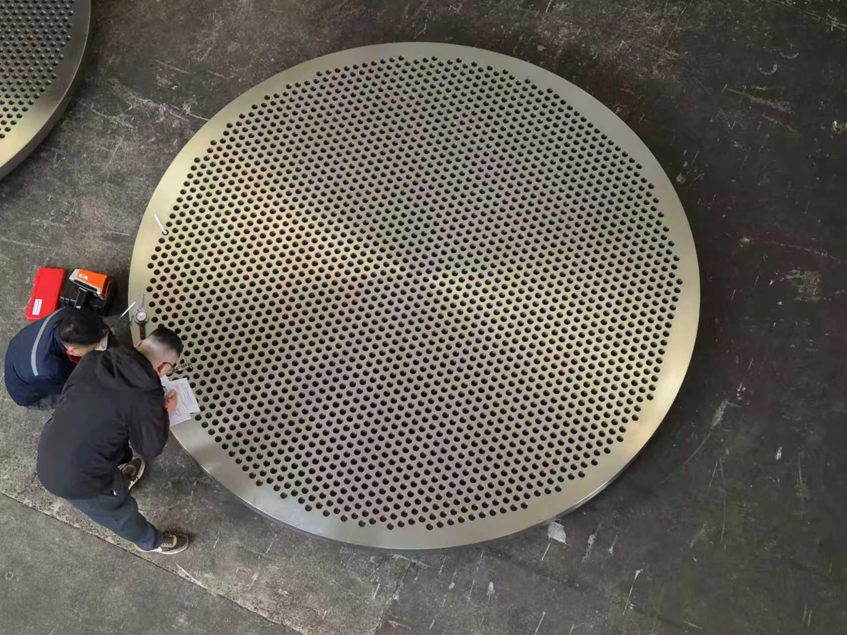 Jinying workshop reference: Nickel Alloy Tubesheets